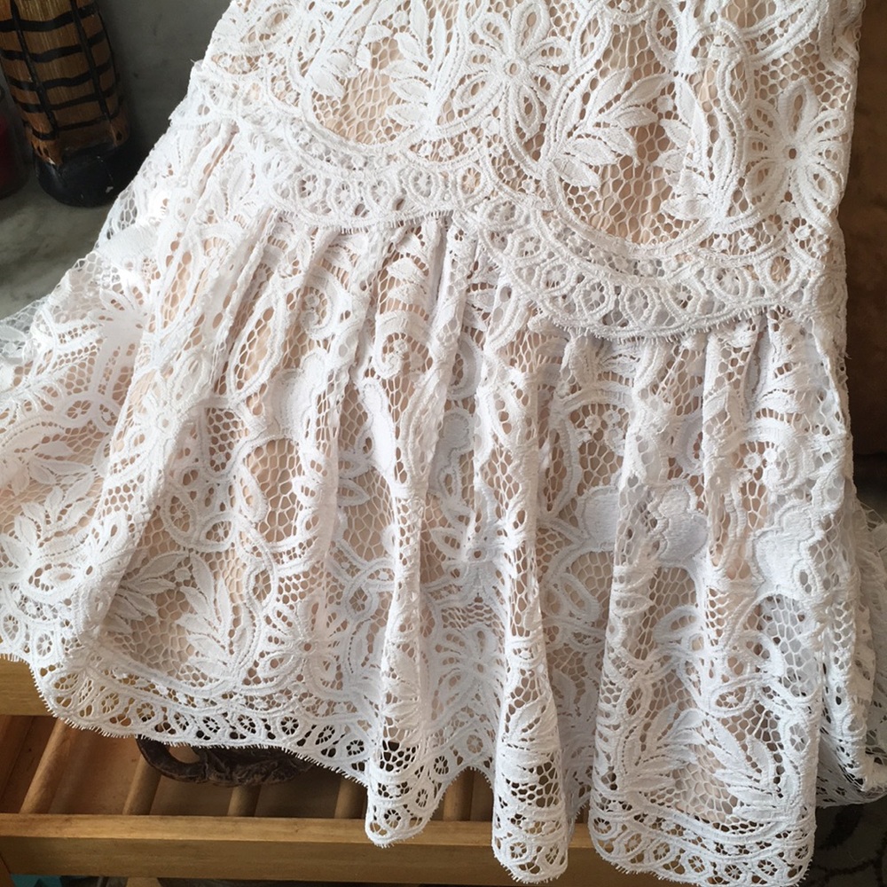 New Lilly Pulitzer White Lace Nude Lined Adella 0! - Picture 4 of 8